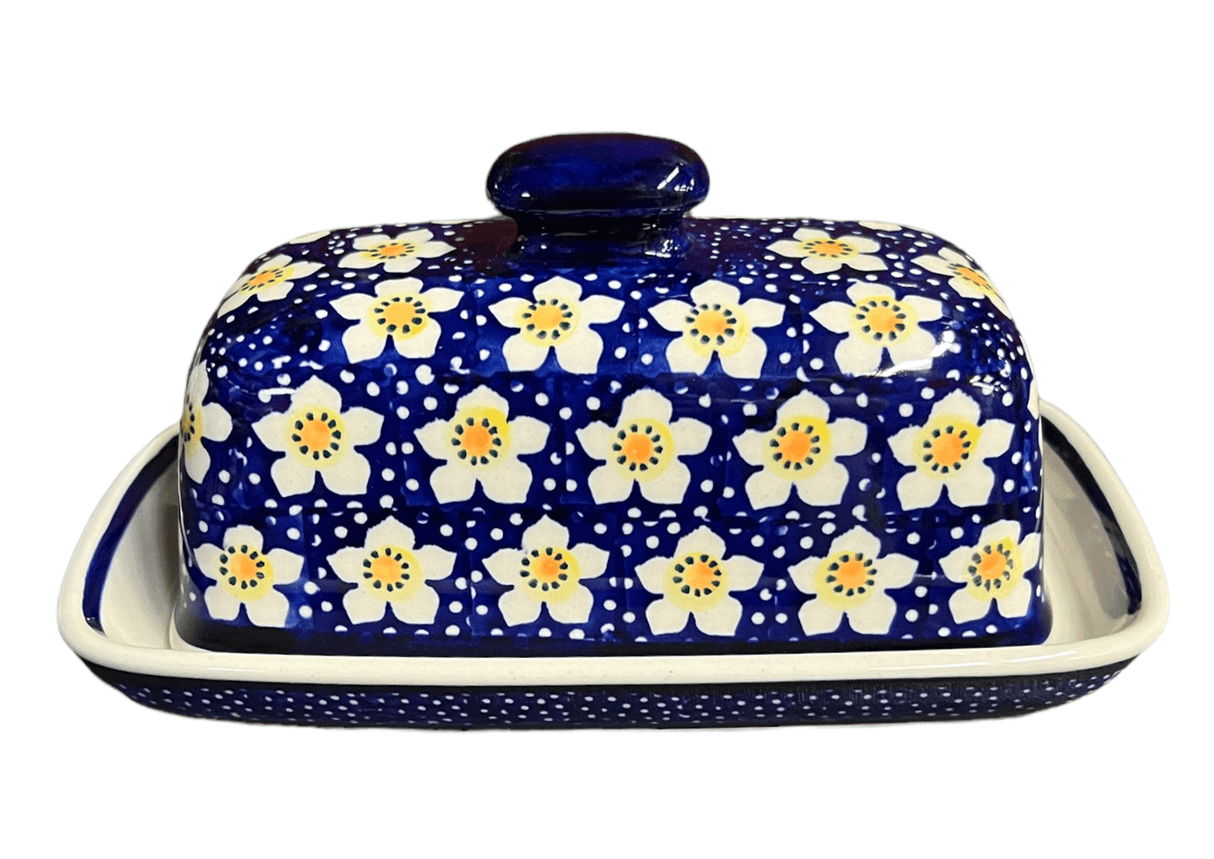 Butter Dish, American, 4" x 7.5" in "Paperwhites" by Manufaktura | M074T-TJP