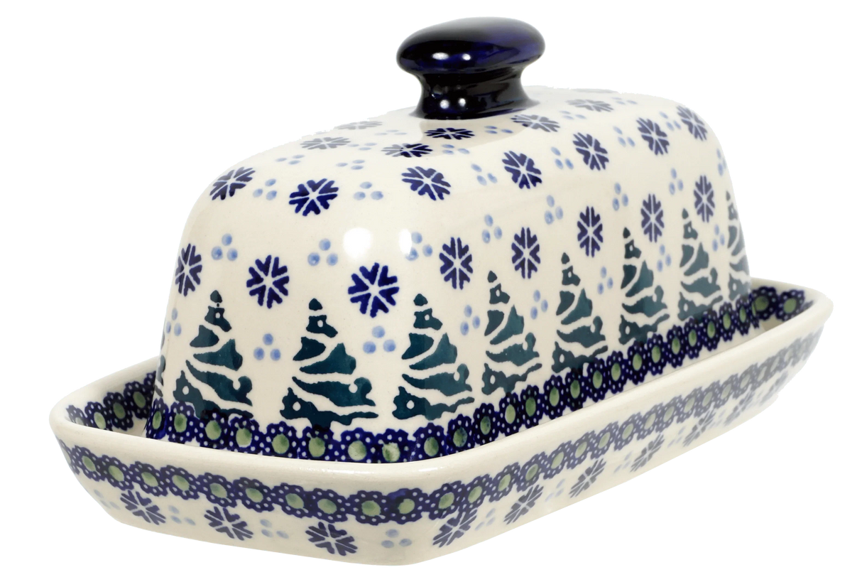 Butter Dish, American, 4" x 7.5" in "Snowy Pines" by Manufaktura | M074T-U22