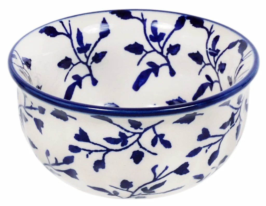 Bowl, Round, 4.5" in "Blue Spray" by Manufaktura | M082T-LISK