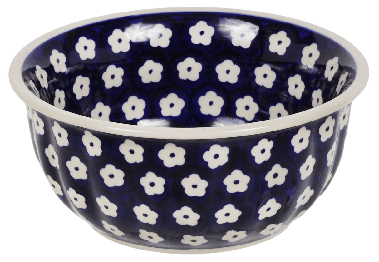 Bowl, Round, 5.5" in "Flower Dot" by Manufaktura | M083T-70M