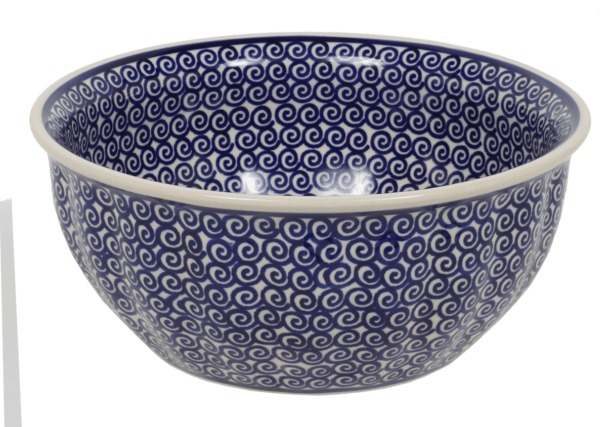 Bowl, Round, 7.75" in "Riptide" by Manufaktura | M085T-63