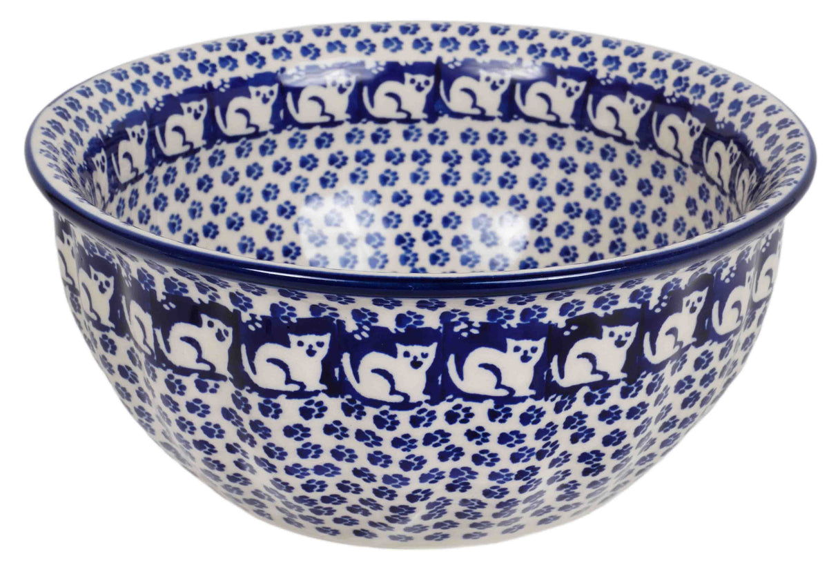 Bowl, Round, 7.75" in "Kitty Cat Path" by Manufaktura | M085T-KOT6