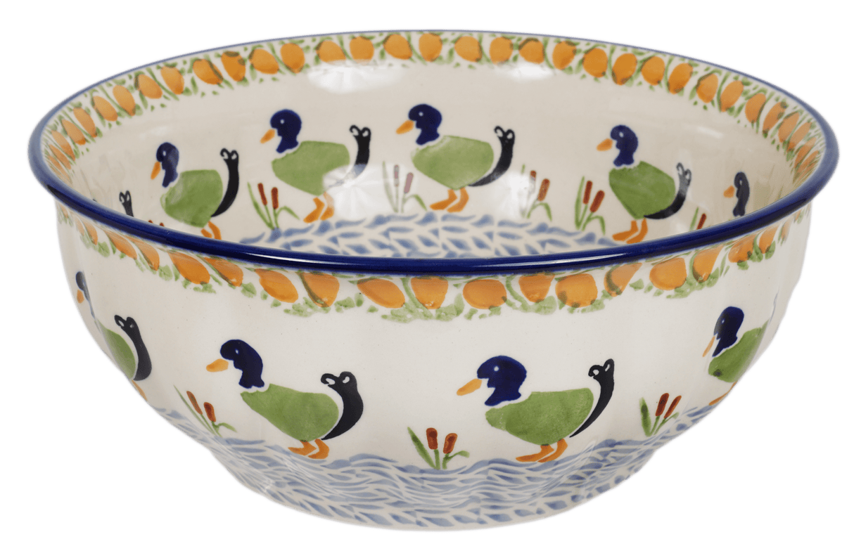 Bowl, Round, 9" Bowl in "Ducks in a Row" by Manufaktura | M086U-P323