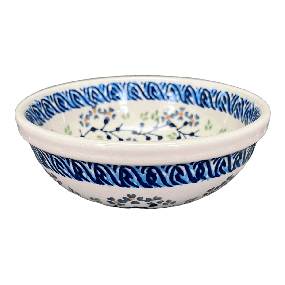 Bowl, Round, 6" in "Baby Blue Eyes" by Manufaktura | M089T-MC19
