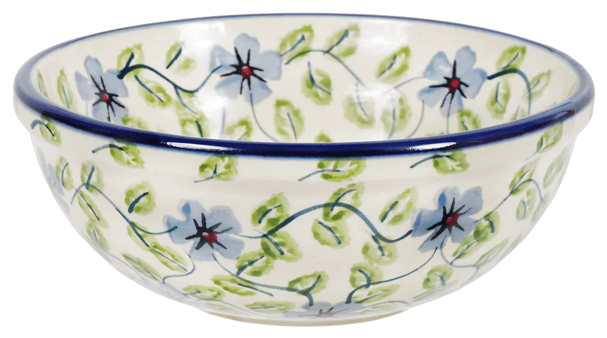 Bowl, Round, 6" in "Periwinkle Vine" by Manufaktura | M089U-TAB1