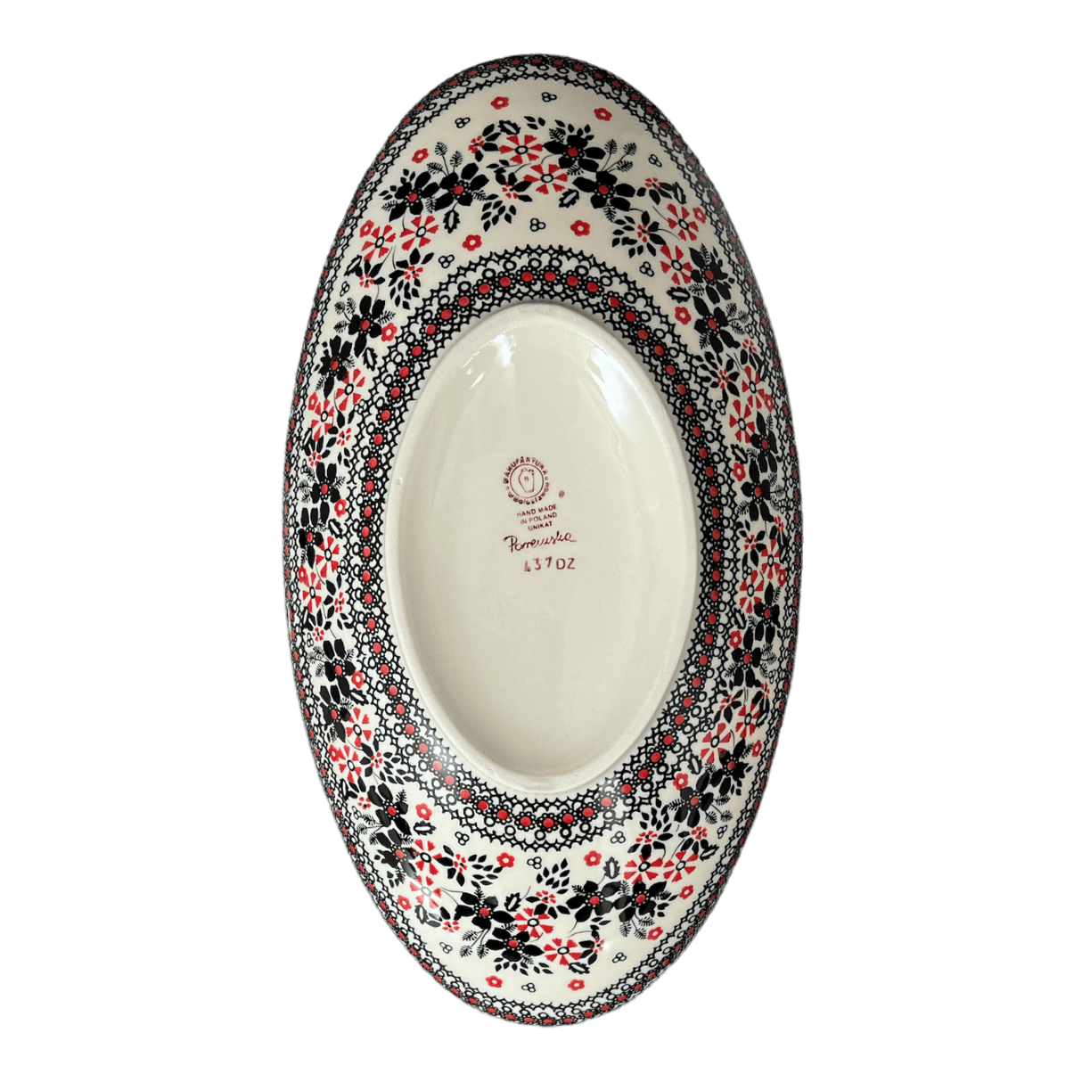 Bowl, Oblong, Serving, Large, 15.75" x 8.25" in "Duet in Black & Red" by Manufaktura | M168S-DPCC