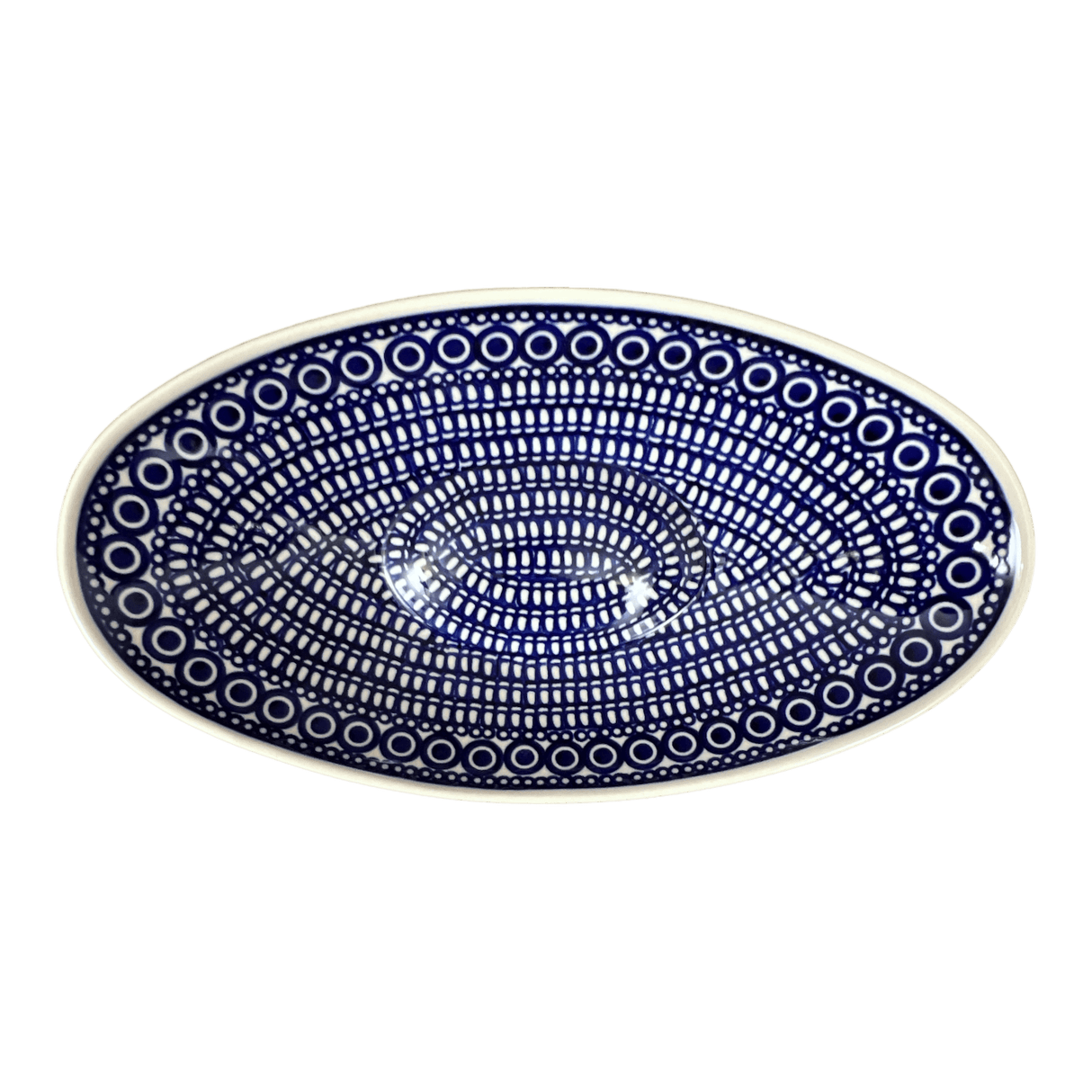 Bowl, Oblong, Serving, Large, 15.75" x 8.25" in "Gothic" by Manufaktura | M168T-13