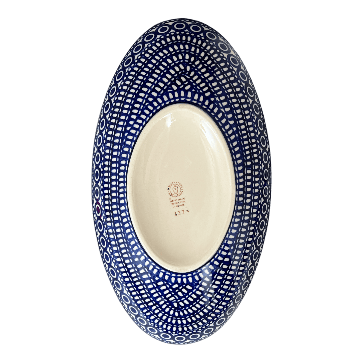 Bowl, Oblong, Serving, Large, 15.75" x 8.25" in "Gothic" by Manufaktura | M168T-13