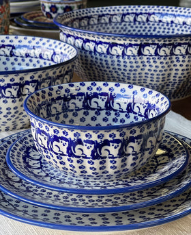 Polish Pottery 11" Bowl (Kitty Cat Path) | M087T-KOT6 Additional Image at PolishPotteryOutlet.com