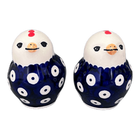 A picture of a Polish Pottery Salt & Pepper Birds (Dot to Dot) | S087T-70A as shown at PolishPotteryOutlet.com/products/salt-pepper-birds-dot-to-dot-s087t-70a