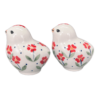 A picture of a Polish Pottery Salt & Pepper Birds (Simply Beautiful) | S087T-AC61 as shown at PolishPotteryOutlet.com/products/salt-pepper-birds-simply-beautiful-s087t-ac61