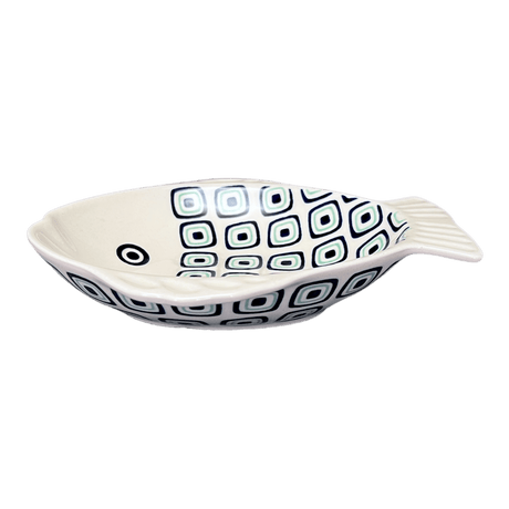 Platter, Fish-Shaped, Small in "Green Retro" by Manufaktura | S014U-604A