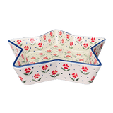 Baker, Star-Shaped, 10" in "Simply Beautiful" by Manufaktura | M045T-AC61