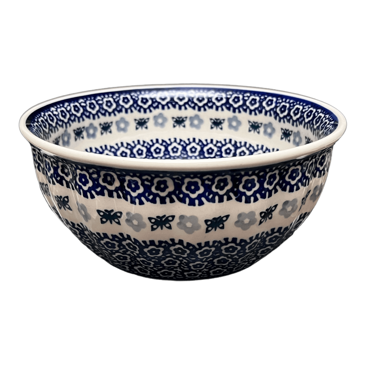 Bowl, Round, 7.75" in "Butterfly Border" by Manufaktura | M085T-P249