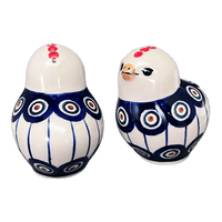 A picture of a Polish Pottery Salt & Pepper Birds (Peacock in Line) | S087T-54A as shown at PolishPotteryOutlet.com/products/salt-pepper-birds-peacock-in-line-s087t-54a